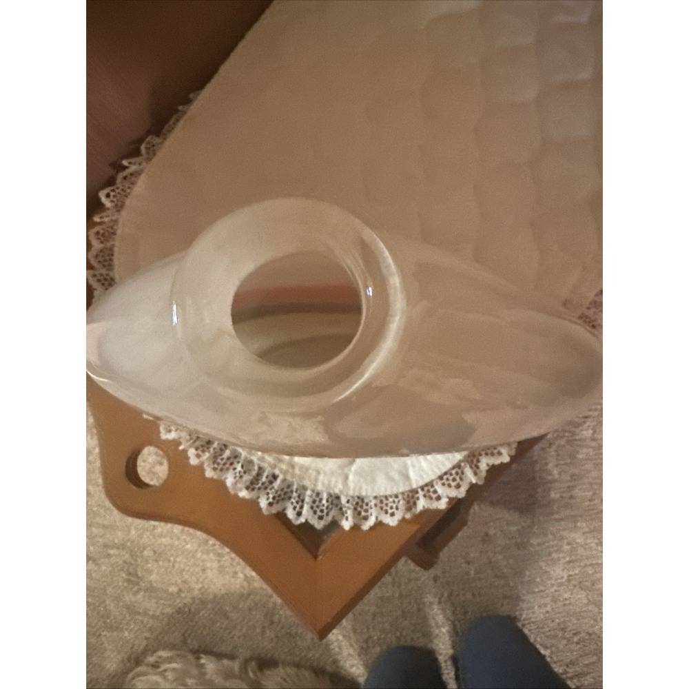 Pier 1 Imports hand-blown glass vase with a retro 70s Look - Picture 5 of 6